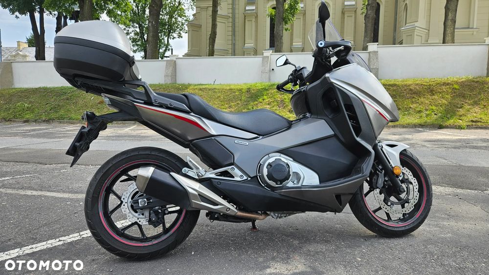 Honda NC - 6