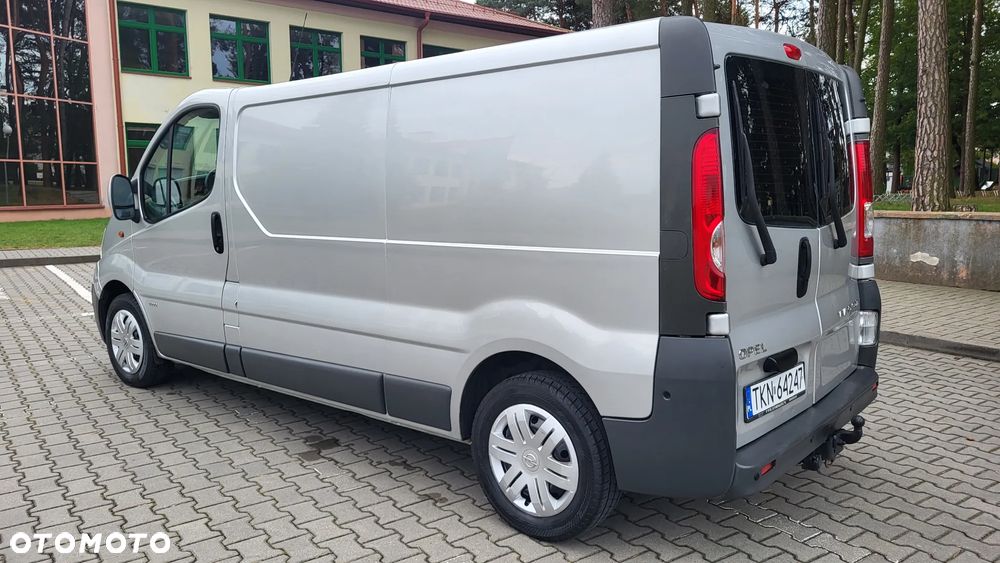 Opel Vivaro - 5