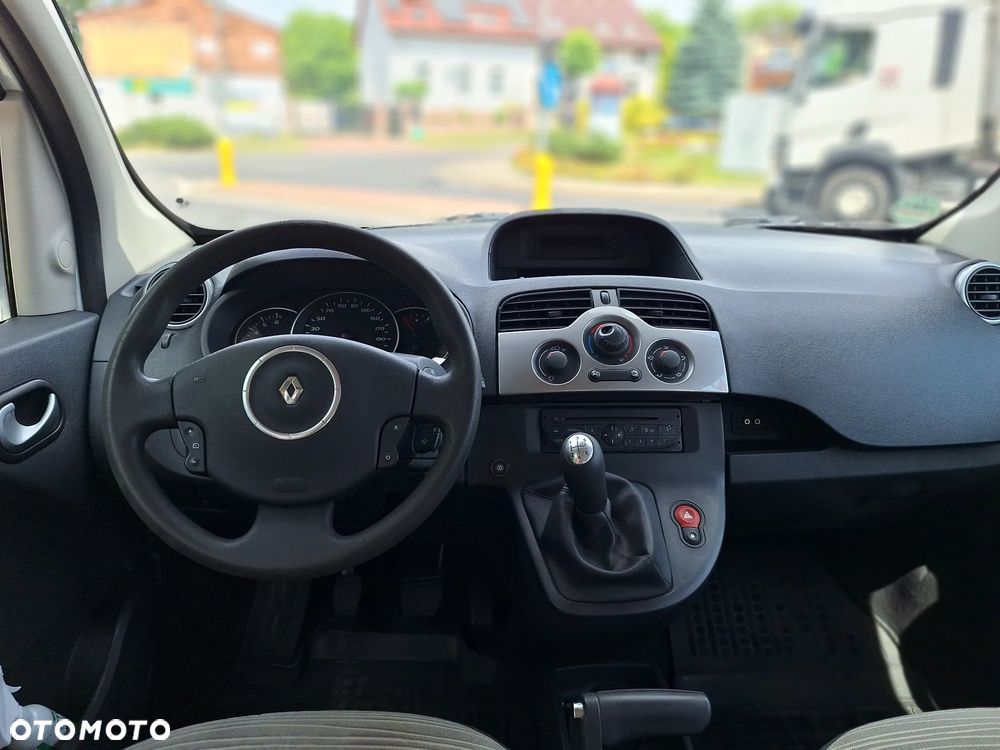 Renault Kangoo 1.6 16V 105 Happy Family - 11
