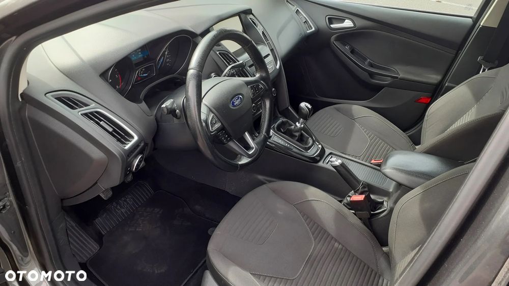 Ford Focus 1.5 TDCi Titanium - 22