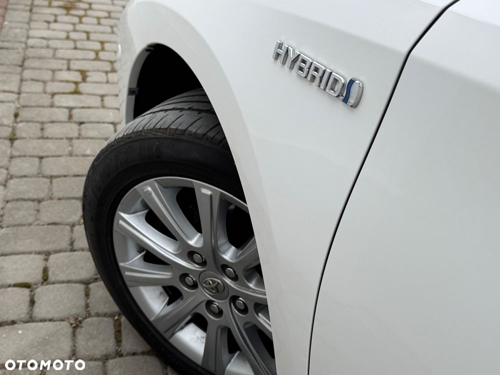 Toyota Auris 1.8 HSD Luna - 33