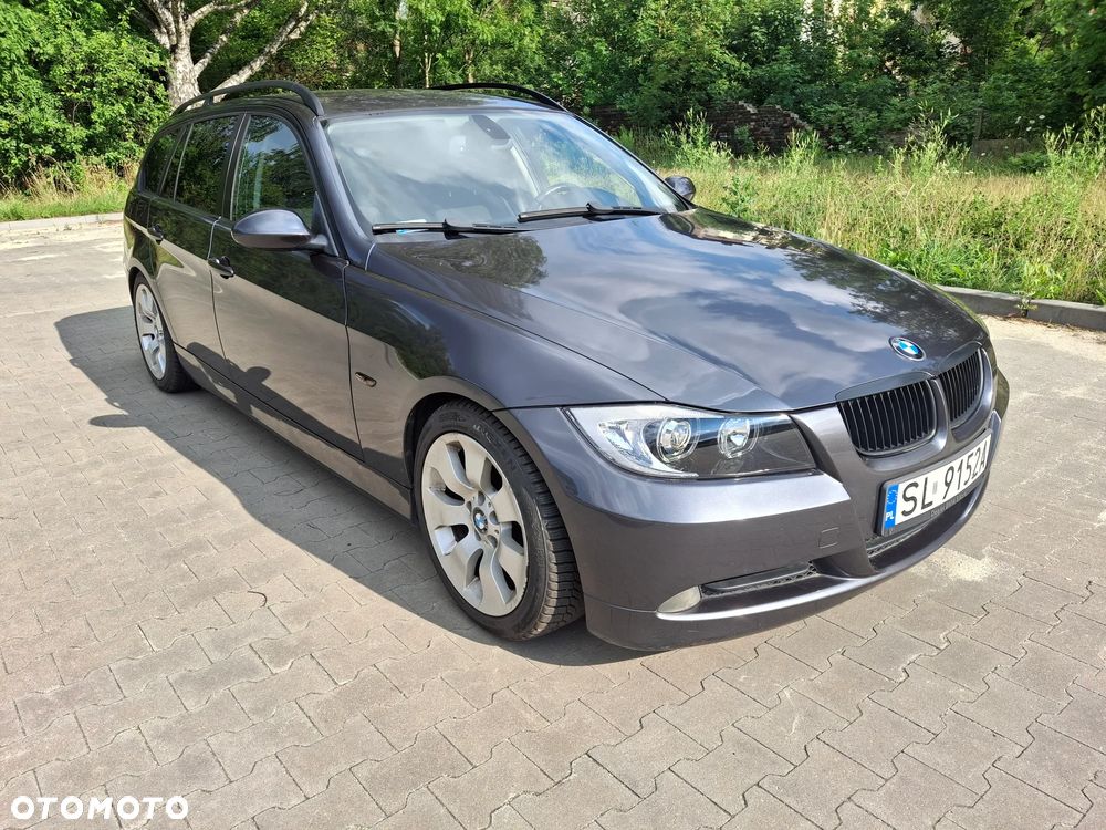 BMW Seria 3 320i - 18