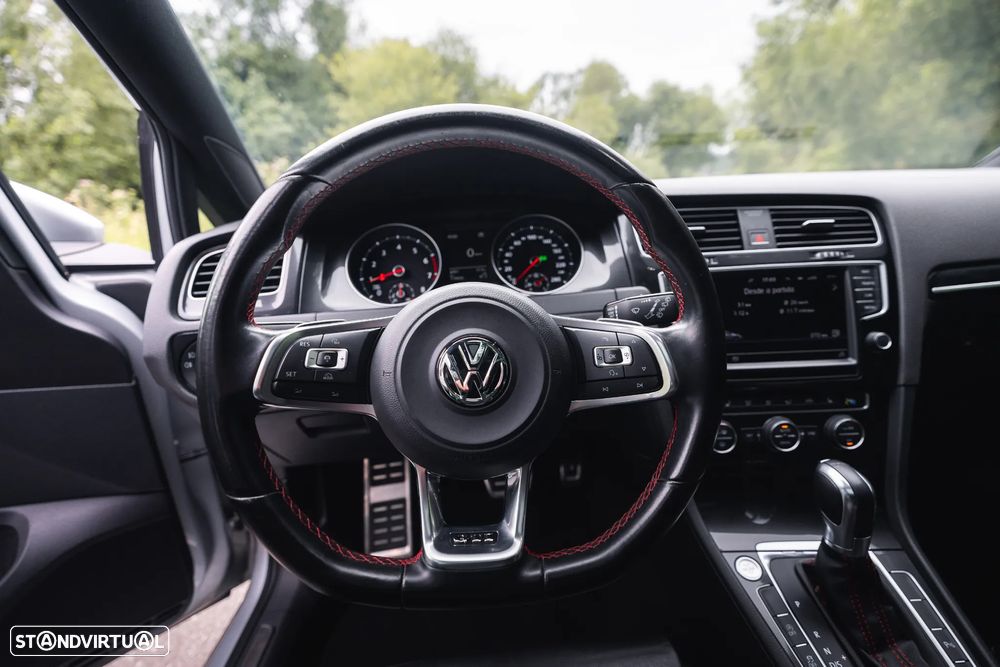 VW Golf GTI Performance BlueMotion DSG - 53