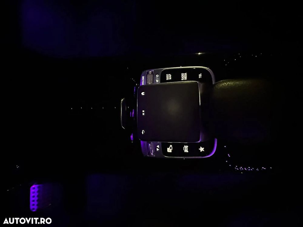 Mercedes-Benz CLA 220 7G-DCT AMG Line - 7