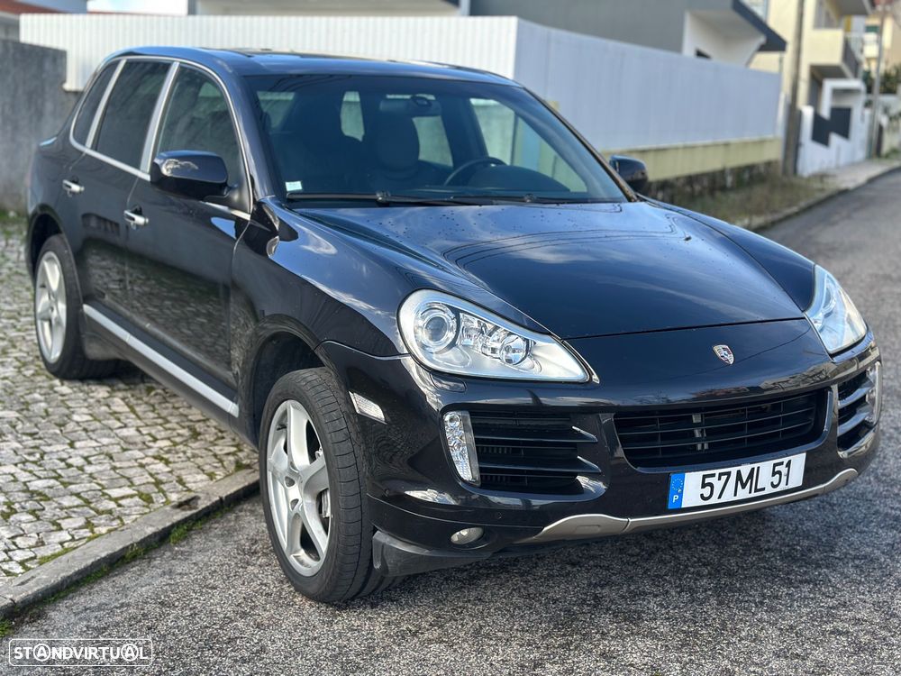 Porsche Cayenne Tiptronic - 1