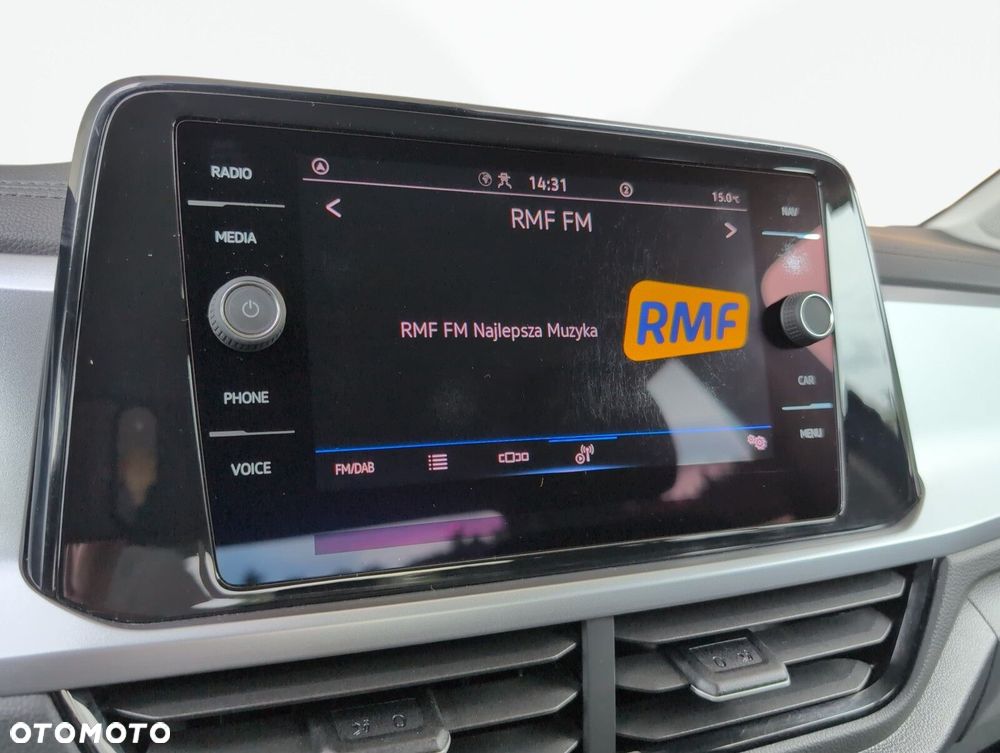 Volkswagen T-Roc 1.5 TSI Life - 24