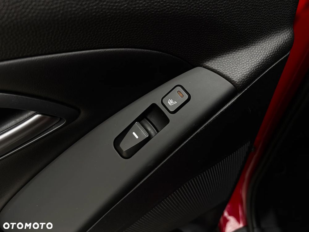 Hyundai ix35 1.6 2WD Fifa World Cup Edition - 39