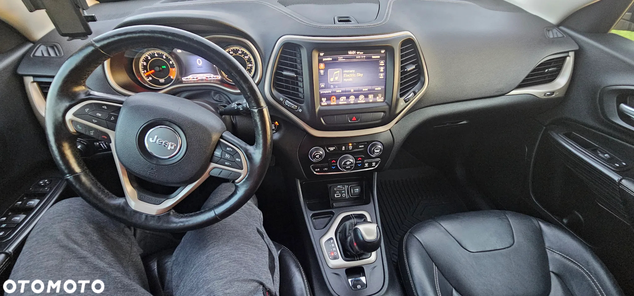 Jeep Cherokee 3.2 V6 Active Drive I Limited - 15