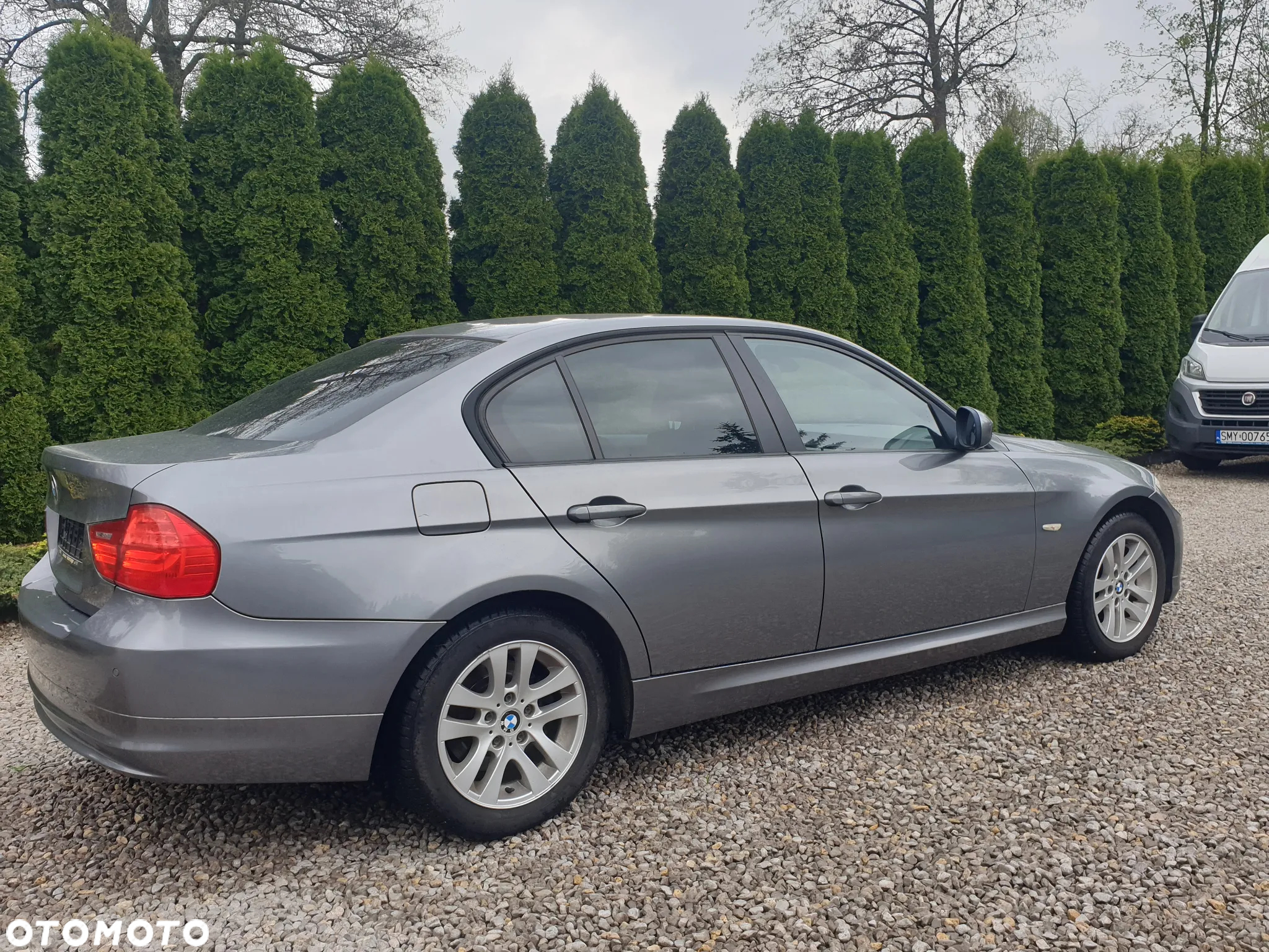 BMW Seria 3 320i Edition Exclusive - 4