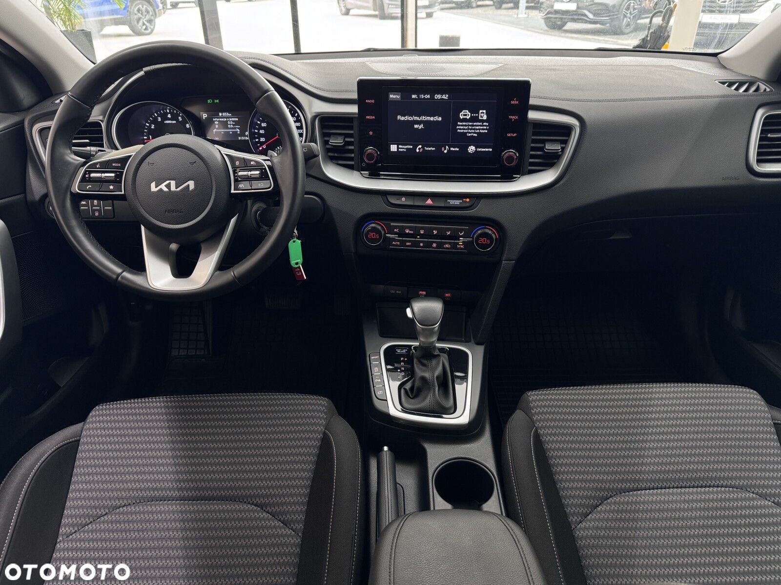 Kia Ceed 1.5 T-GDI M DCT - 14