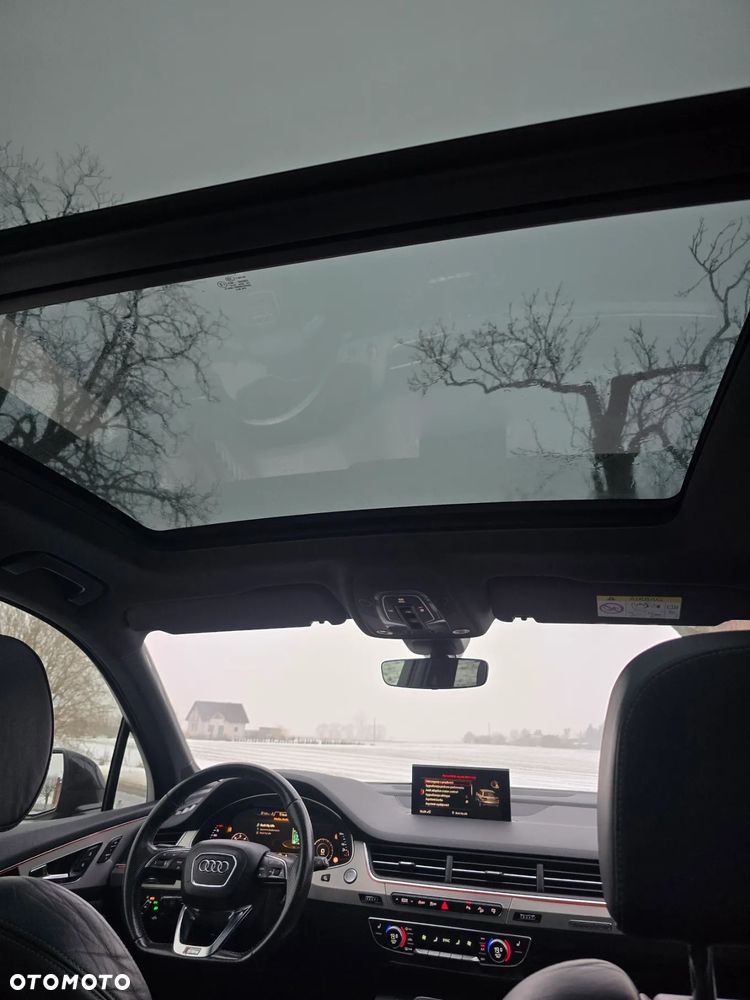 Audi Q7 - 12