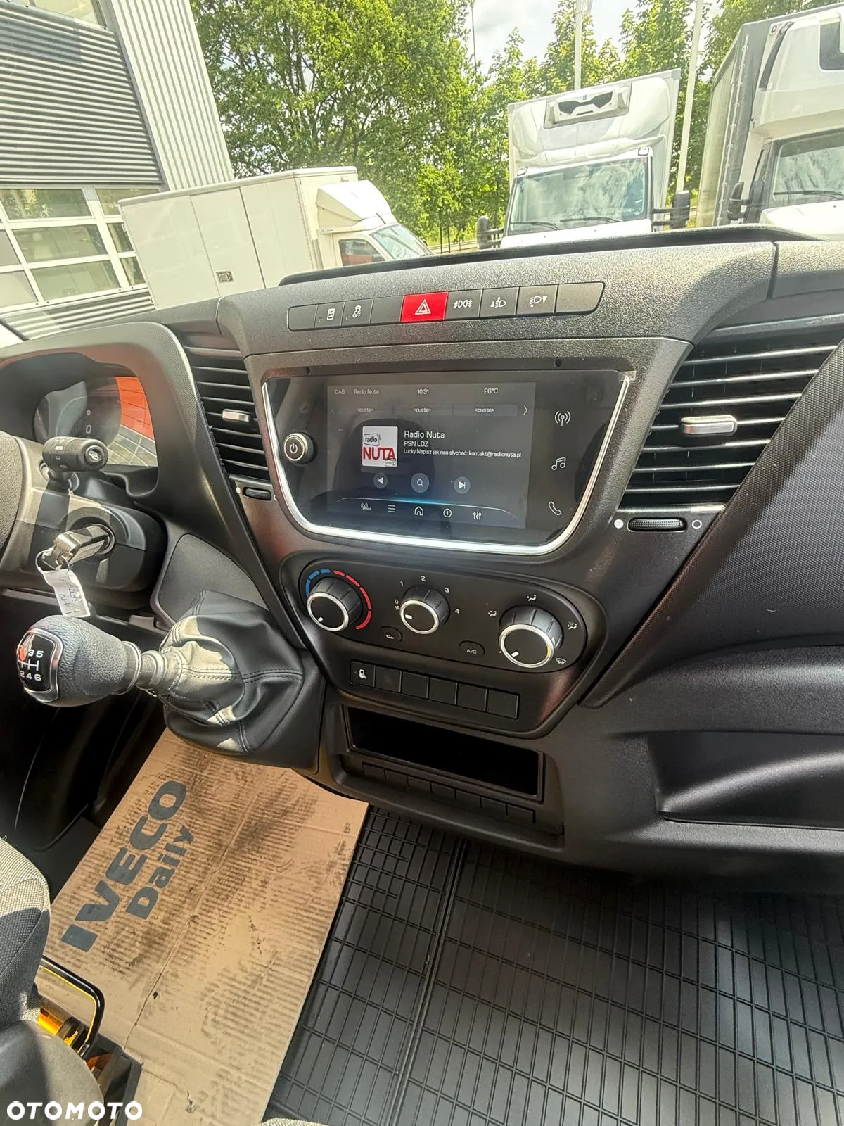 Iveco 50C16H3,0Z  KAT. B WERSJA WZMOCNIONA Z WINDĄ - 23