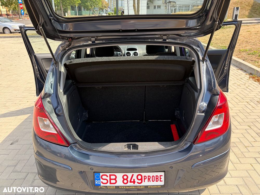 Opel Corsa - 11