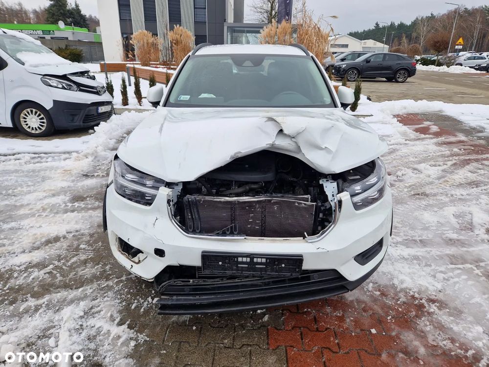 Volvo XC 40 T3 Momentum Core - 7