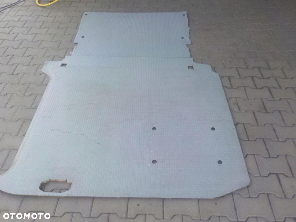 VW T4 MULTIVAN WYKŁADZINA PODŁOGA TYŁ TYLNA - 4