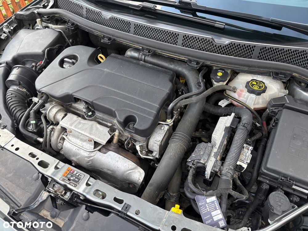 Opel Astra 1.4 Turbo Start/Stop Dynamic - 33