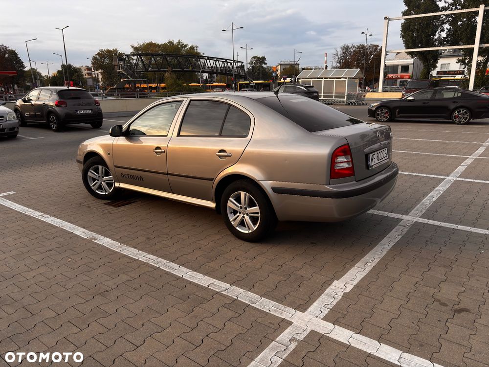 Skoda Octavia 1.9 TDI Tour - 4