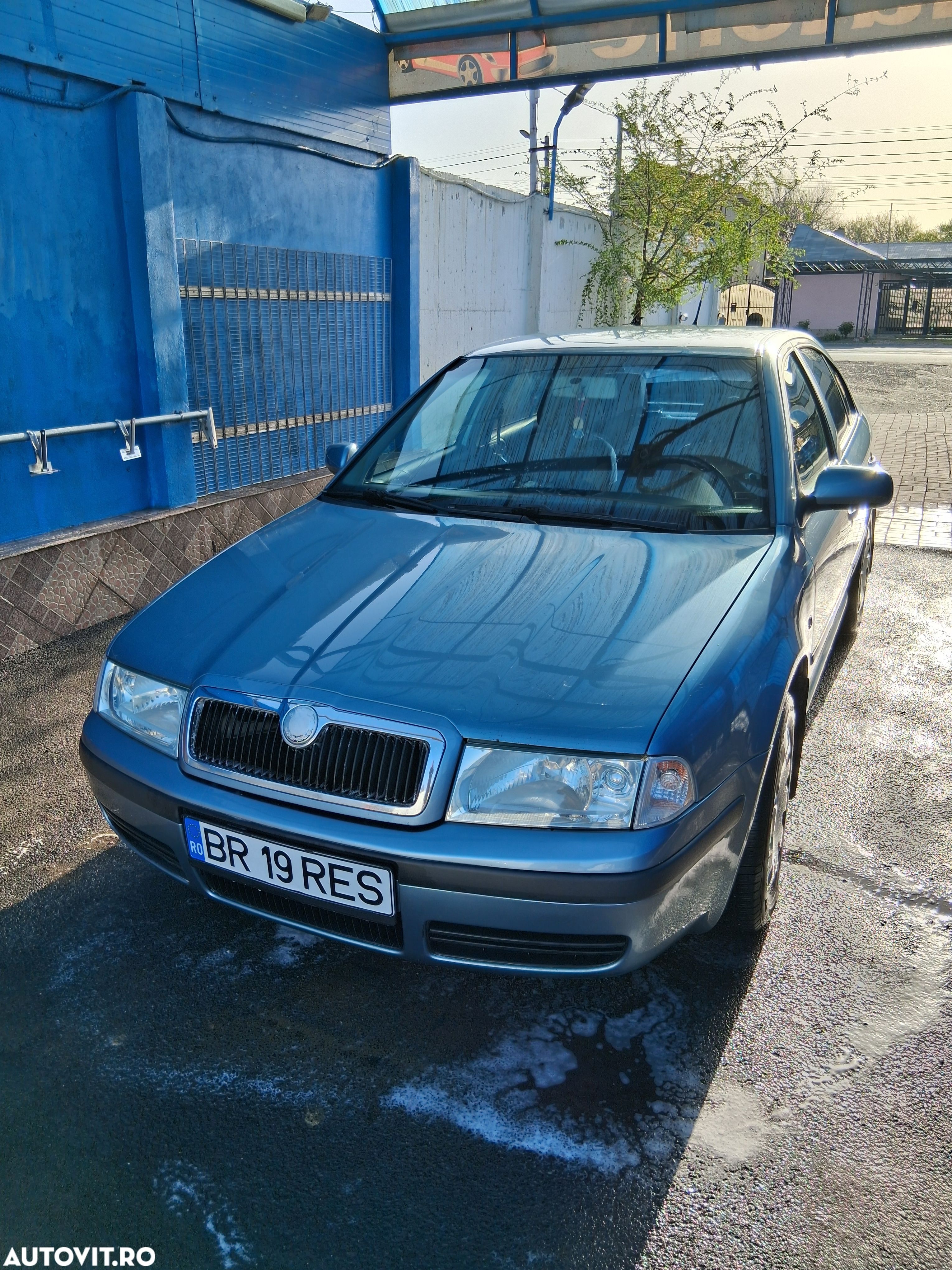 Skoda Octavia 1.9 TDI Ambiente - 1