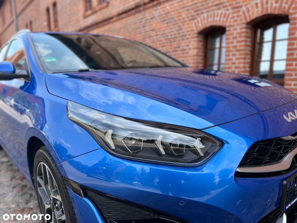Kia Ceed 1.6 GDI DCT OPF Platinum Edition - 23