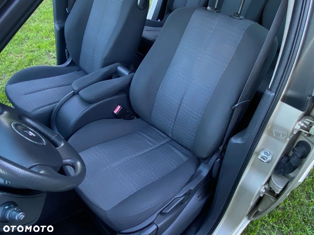 Renault Scenic 1.6 16V Authentique - 20