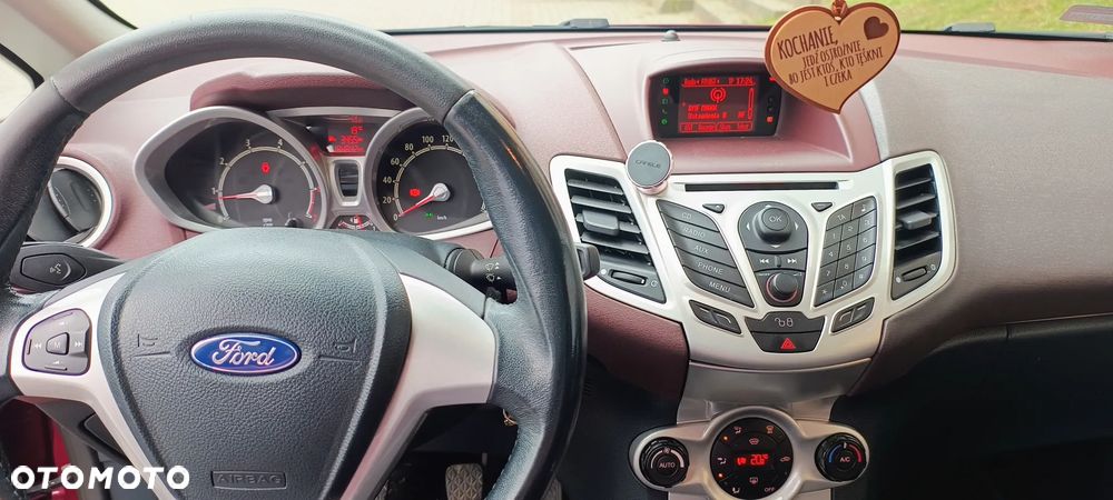 Ford Fiesta 1.25 Titanium - 10