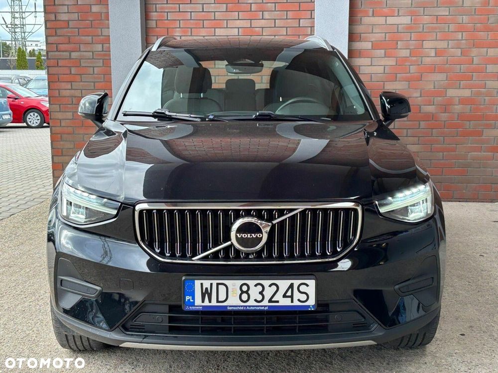 Volvo XC 40 B3 Plus Bright - 2