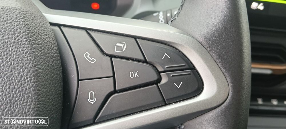 Dacia Duster 1.6 Hybrid Extreme - 26