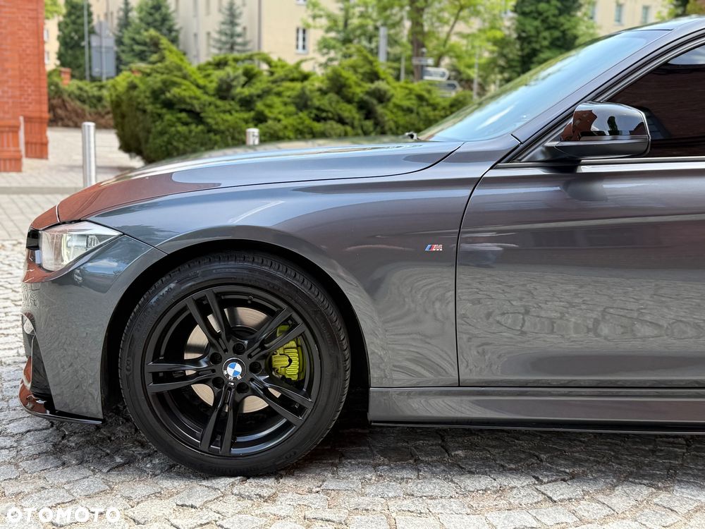 BMW Seria 3 - 18
