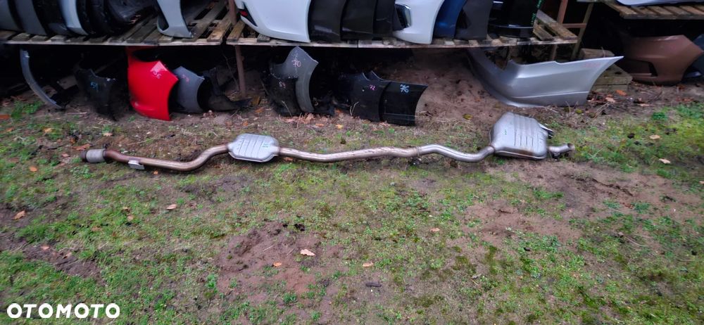 Mercedes C Klasa W205 SEDAN 180 200 1.8 2.0 CGI Kompletny układ wydechowy Tłumik Wydech A2054911301 A2054911300 - 1