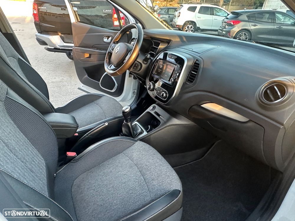 Renault Captur (ENERGY) TCe 90 INTENS - 39