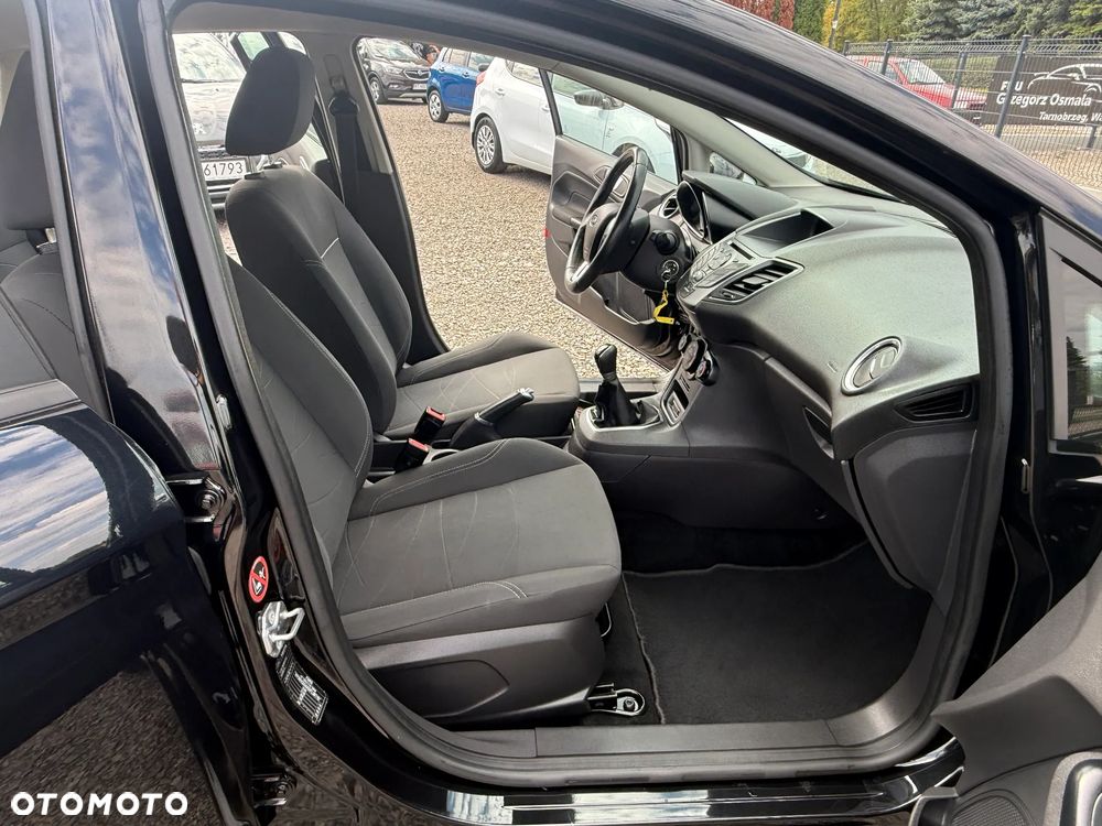 Ford Fiesta 1.25 Silver X - 23