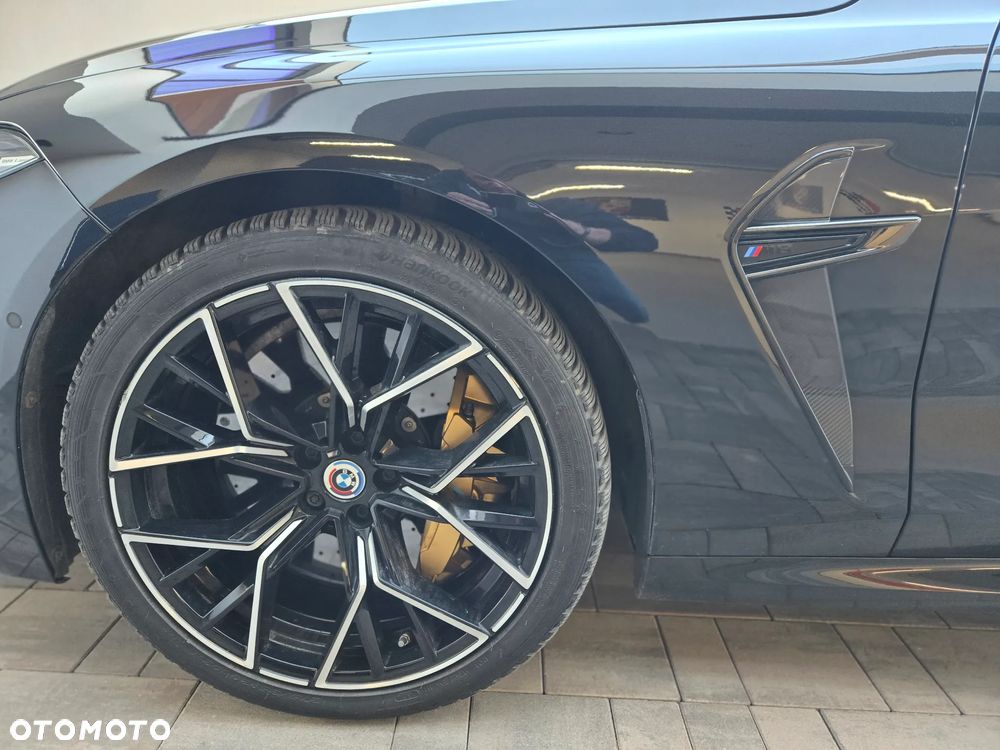BMW M8 - 6