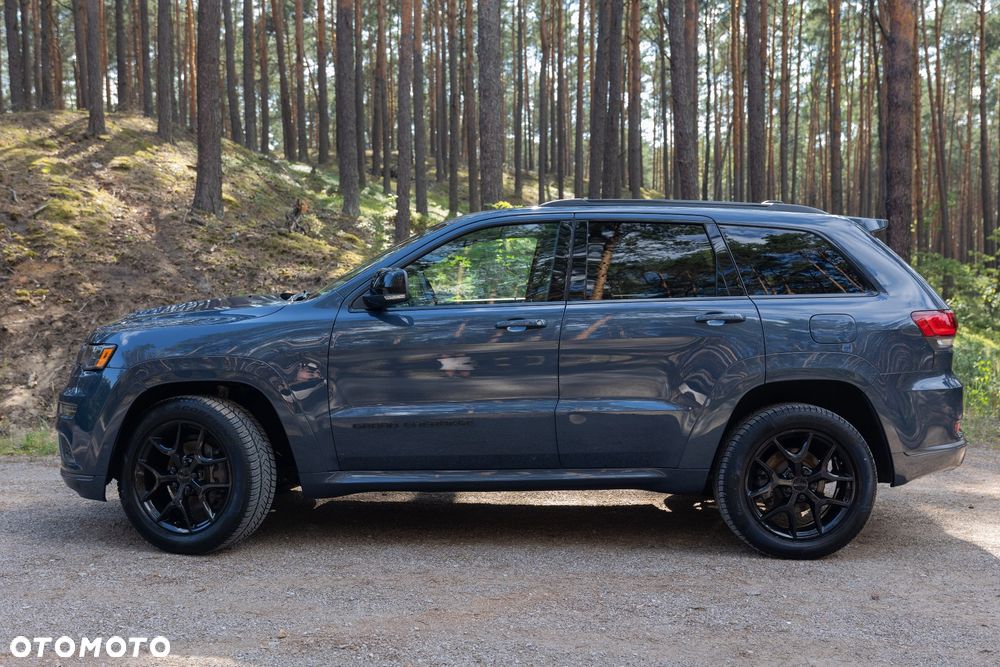 Jeep Grand Cherokee - 9