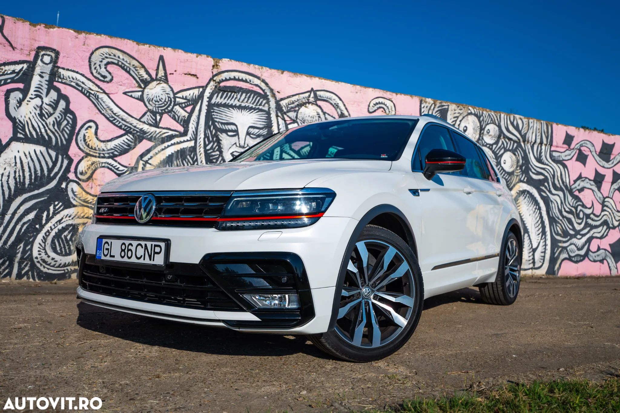 Volkswagen Tiguan 1.4 TSI ACT DSG Highline - 1