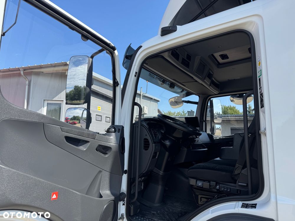 Mercedes-Benz ATEGO - 28