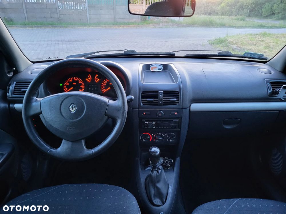 Renault Clio 1.2 Alize - 9