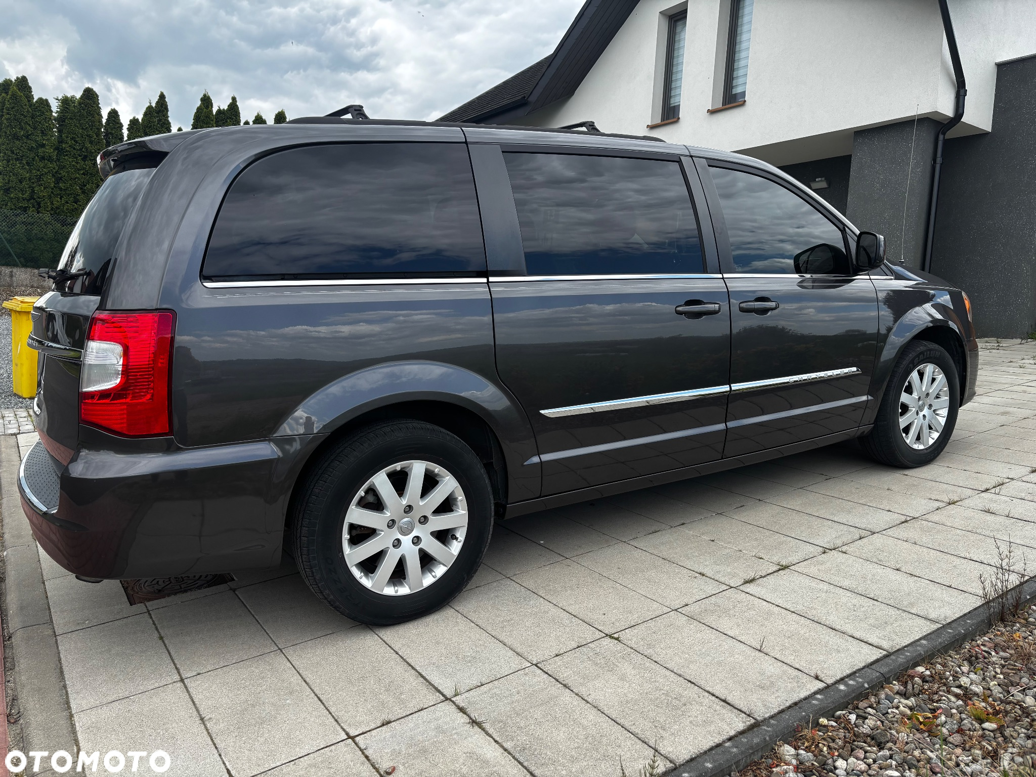 Chrysler Town & Country 3.6 Limited - 6