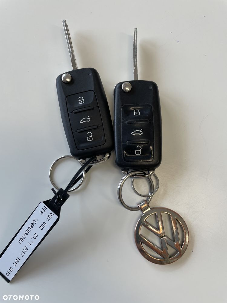 Volkswagen up! 1.0 move - 7