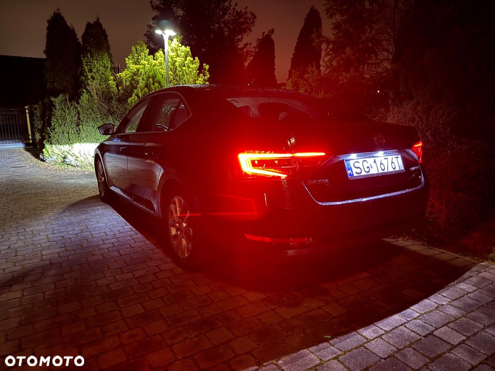 Skoda Superb 2.0 TSI Style DSG - 16