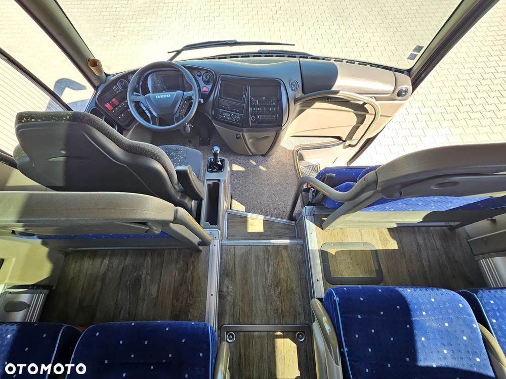 Iveco MAGELYS HD / SPROWADZONY/ MANUAL/ WC / EURO 6 - 29