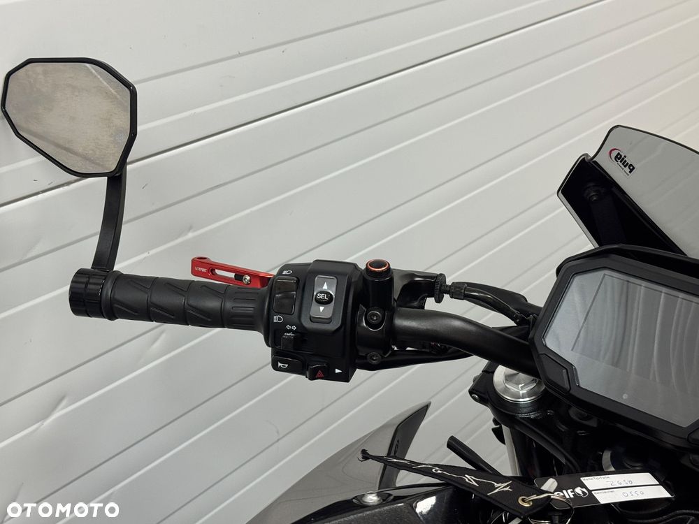Kawasaki Z 650 - 12
