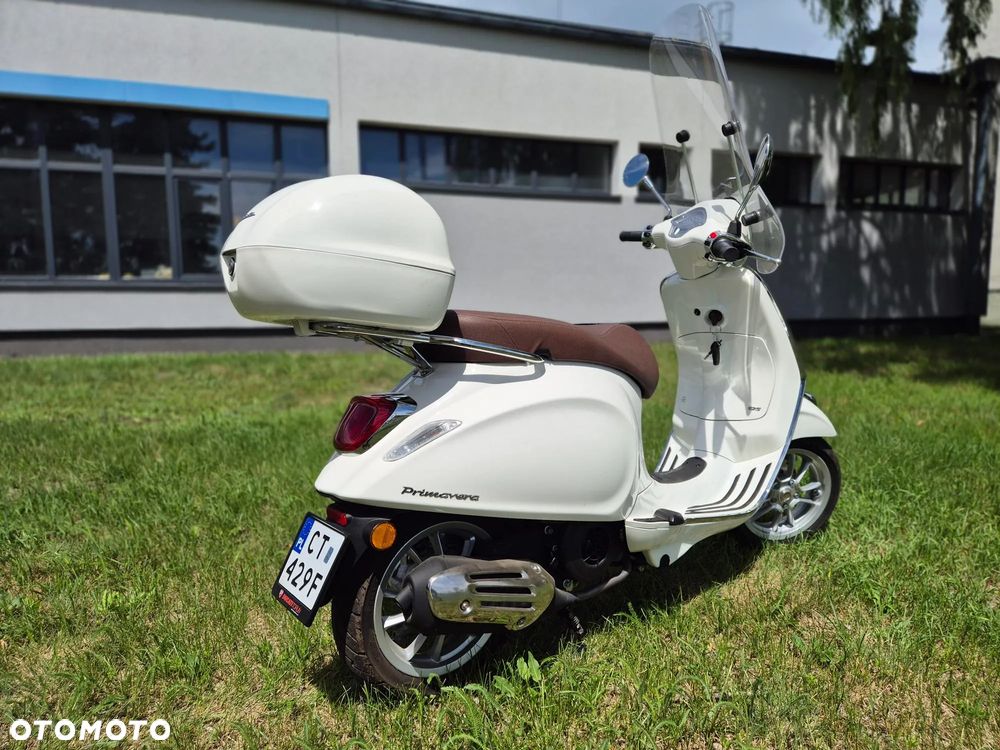 Piaggio Vespa - 3