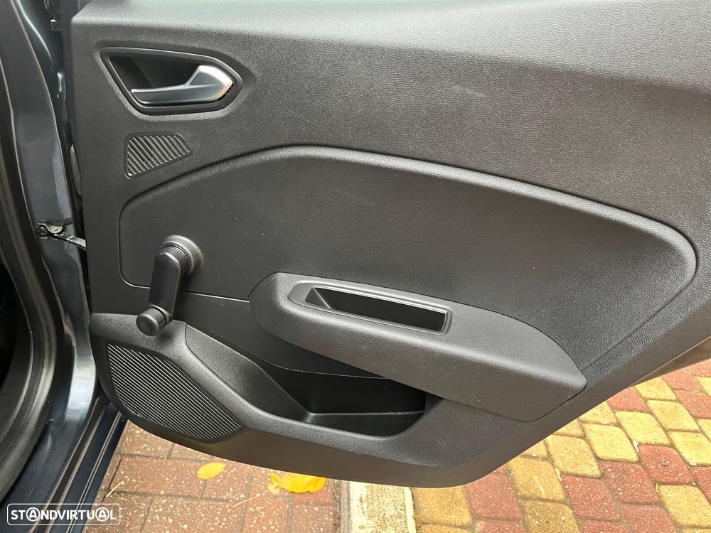 Renault Clio 1.0 TCe Limited - 26