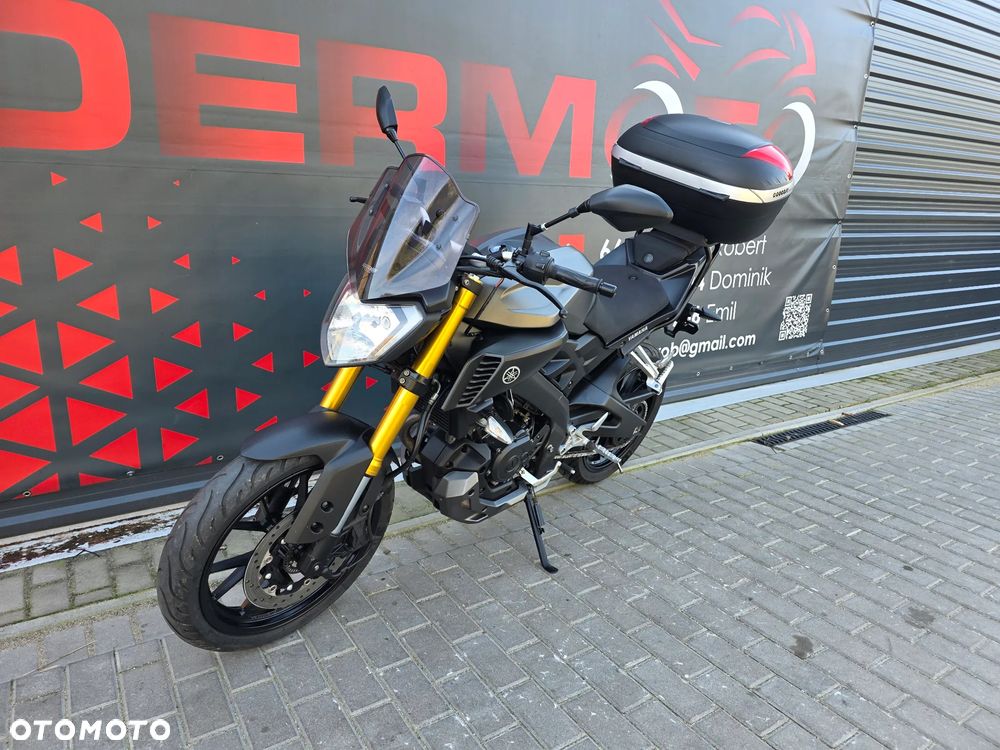 Yamaha MT - 30