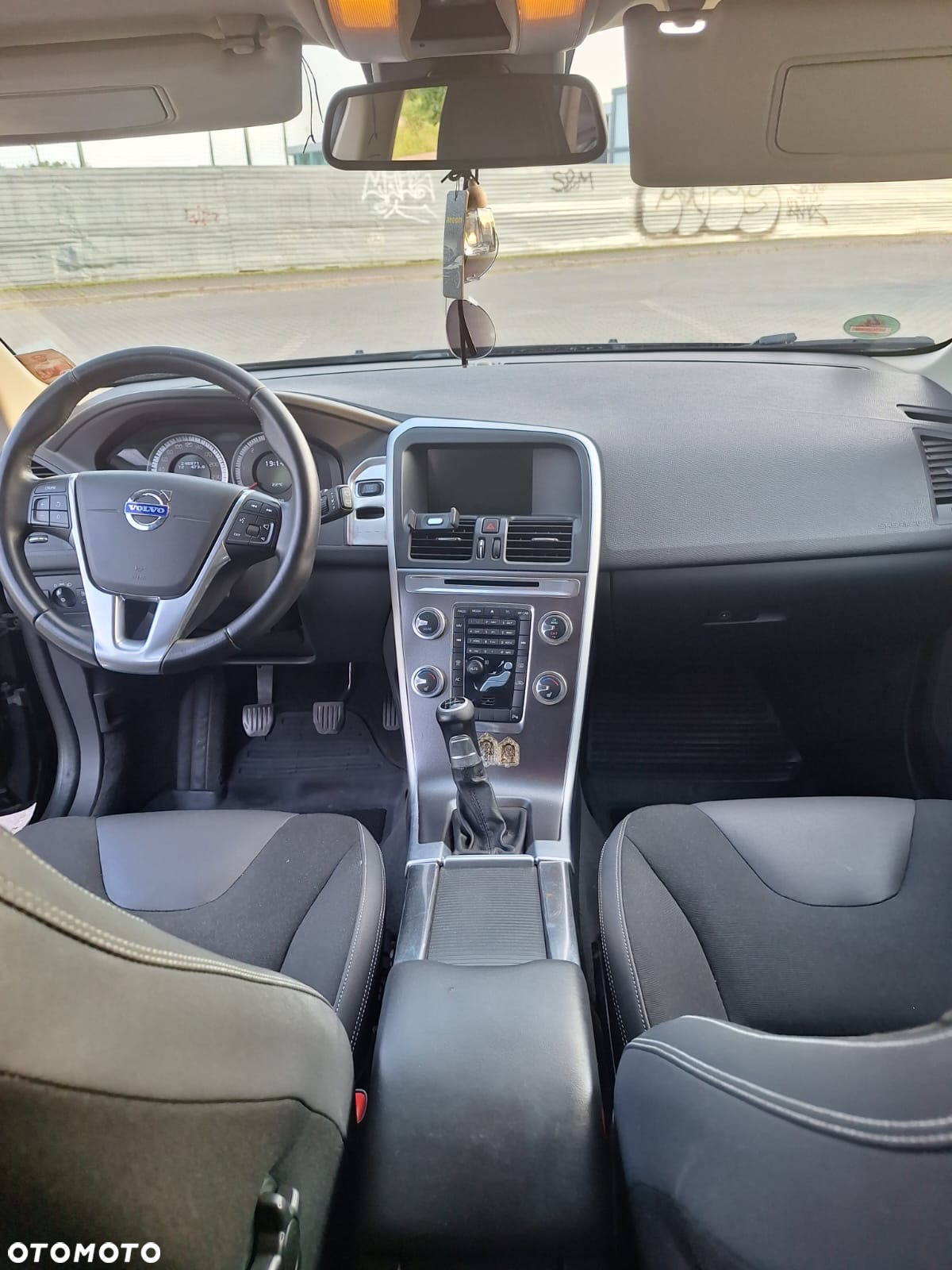 Volvo XC 60 D3 Momentum - 16