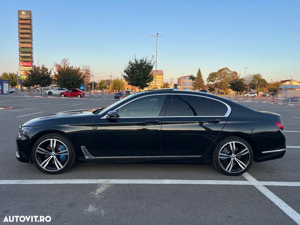 BMW Seria 7 730d xDrive - 35