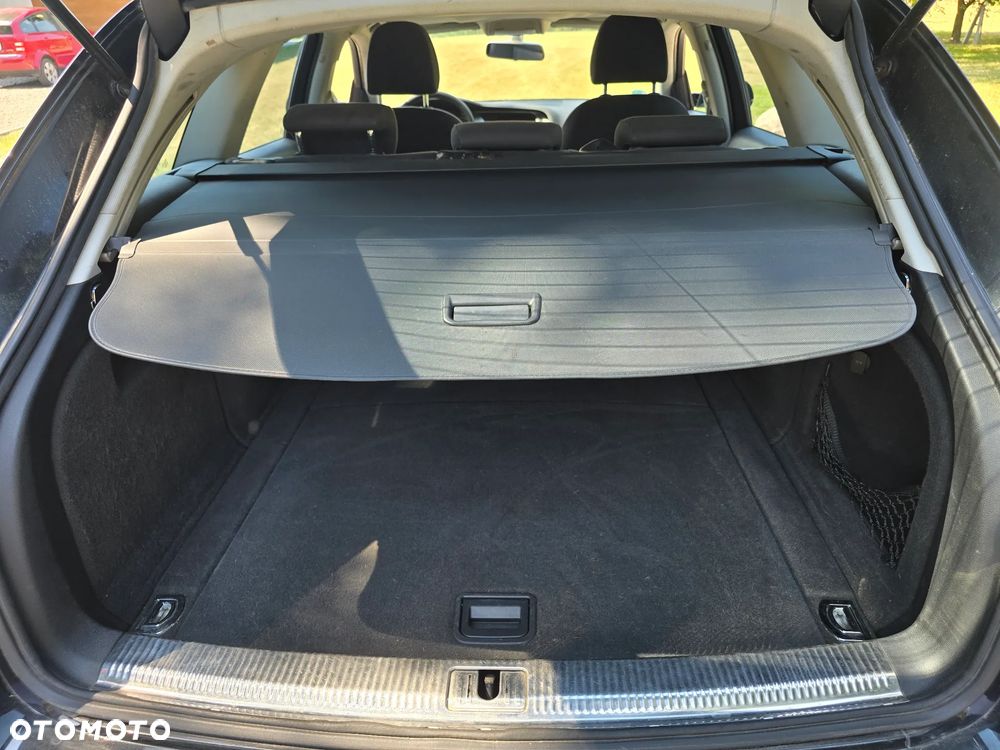 Audi A4 Avant - 13