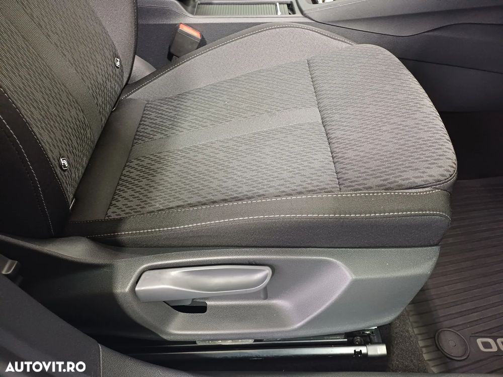 Skoda Octavia 2.0 TDI DSG Style - 35