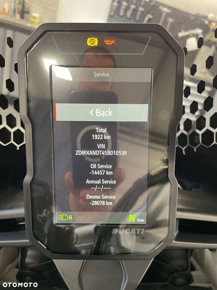 Ducati DesertX - 11