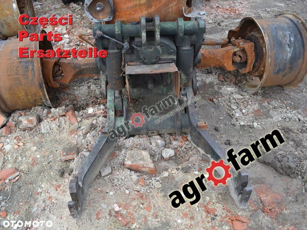 John Deere 3640 części, skrzynia biegów, silnik - 2